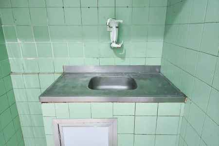 Cozinha de apartamento à venda com 1 quarto, 30m² em Laranjeiras, Rio de Janeiro