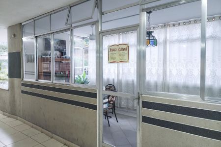 Área Comum - Espaço de Leitura de apartamento à venda com 1 quarto, 30m² em Laranjeiras, Rio de Janeiro
