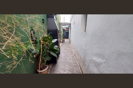 Casa à venda com 129m², 3 quartos e 2 vagasCorredor