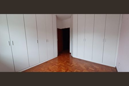 Casa à venda com 129m², 3 quartos e 2 vagasQuarto