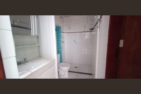 Casa à venda com 129m², 3 quartos e 2 vagasBanheiro