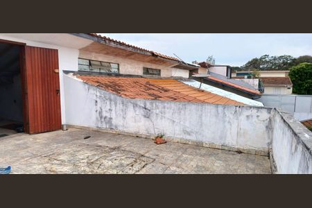 Casa à venda com 129m², 3 quartos e 2 vagasTerraço