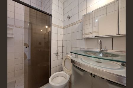 Casa de condomínio à venda com 80m², 2 quartos e 3 vagasBanheiro Social