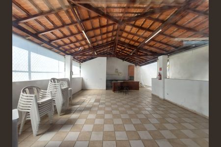 Casa de condomínio à venda com 80m², 2 quartos e 3 vagasÁrea comum - Churrasqueira