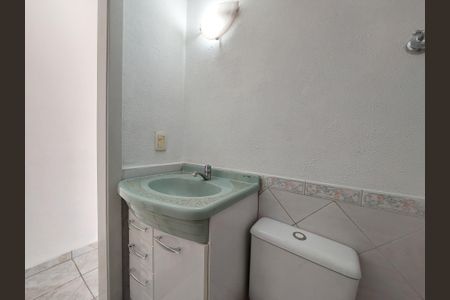 Casa de condomínio à venda com 80m², 2 quartos e 3 vagasLavabo