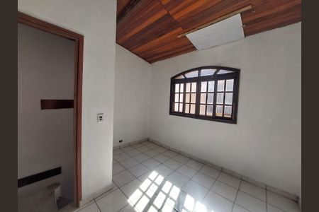 Casa de condomínio à venda com 80m², 2 quartos e 3 vagasÁrea de Serviço