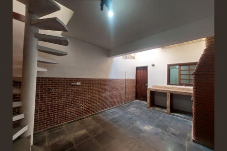 Casa de condomínio à venda com 80m², 2 quartos e 3 vagasÁrea Externa