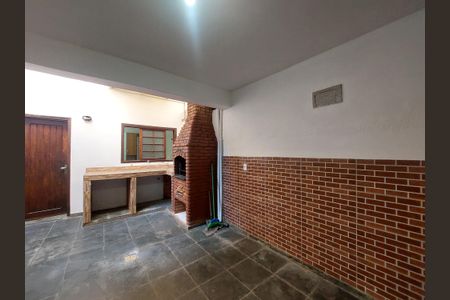 Casa de condomínio à venda com 80m², 2 quartos e 3 vagasÁrea Externa