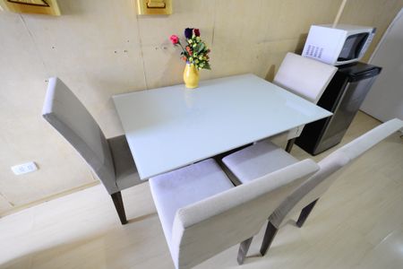 Apartamento à venda com 40m², 1 quarto e 1 vagaSala