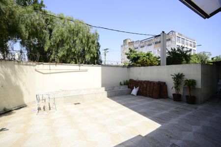 Apartamento para alugar com 155m², 3 quartos e 1 vagaÁrea Externa