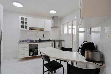 Apartamento à venda com 102m², 3 quartos e 2 vagas Apartamento à venda com 102m², 3 quartos e 2 vagasCozinha