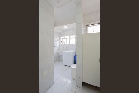 Apartamento à venda com 102m², 3 quartos e 2 vagas Apartamento à venda com 102m², 3 quartos e 2 vagasÁrea de serviço