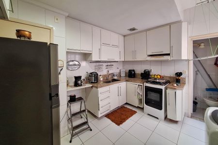 Apartamento à venda com 65m², 2 quartos e 1 vagaCozinha