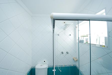 Casa de condomínio à venda com 190m², 3 quartos e 2 vagasBanheiro da Suíte 3