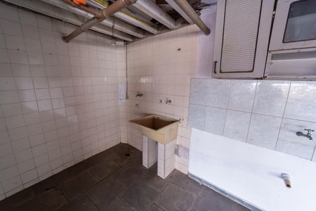 Casa à venda com 100m², 2 quartos e sem vagaÁrea de Serviço