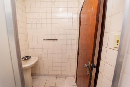 Casa à venda com 100m², 2 quartos e sem vagaBanheiro do Quarto 2