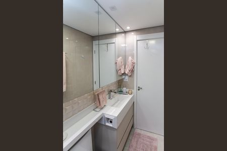 Apartamento para alugar com 38m², 2 quartos e 1 vaga Apartamento para alugar com 38m², 2 quartos e 1 vagaBanheiro