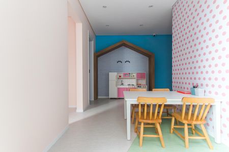 Apartamento para alugar com 38m², 2 quartos e 1 vaga Apartamento para alugar com 38m², 2 quartos e 1 vagaBrinquedoteca