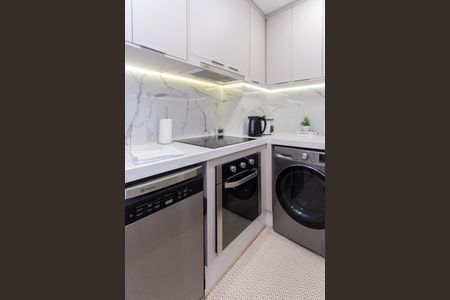 Apartamento para alugar com 38m², 2 quartos e 1 vaga Apartamento para alugar com 38m², 2 quartos e 1 vagaCozinha e Área de Serviço
