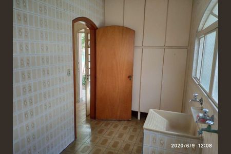 Casa à venda com 3 quartos, 270m² em Jaguaré, São Paulo