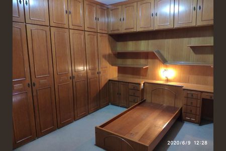 Casa à venda com 3 quartos, 270m² em Jaguaré, São Paulo