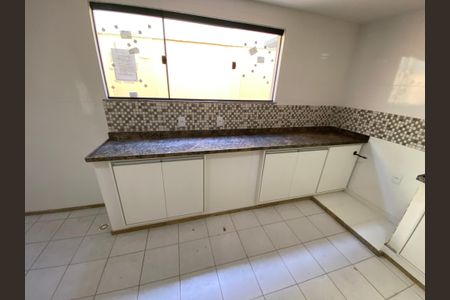 Casa de condomínio para alugar com 330m², 5 quartos e 2 vagas Casa de condomínio para alugar com 330m², 5 quartos e 2 vagasCozinha