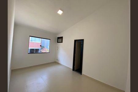 Casa de condomínio para alugar com 330m², 5 quartos e 2 vagas Casa de condomínio para alugar com 330m², 5 quartos e 2 vagasSuíte 2