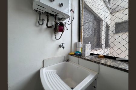 Apartamento à venda com 180m², 5 quartos e 2 vagasCozinha e Área de Serviço