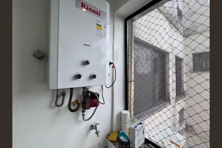 Apartamento à venda com 180m², 5 quartos e 2 vagasCozinha e Área de Serviço