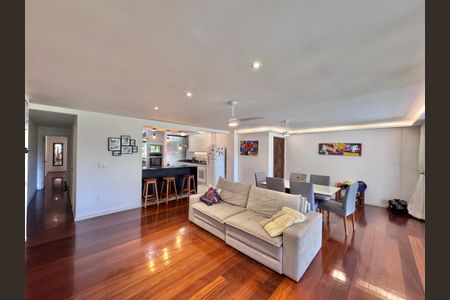 Apartamento à venda com 180m², 5 quartos e 2 vagasSala