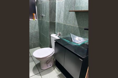 Banheiro de apartamento à venda com 3 quartos, 57m² em Urca, Belo Horizonte