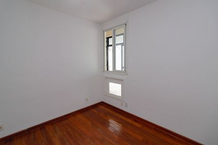Apartamento à venda com 151m², 3 quartos e 3 vagas Apartamento à venda com 151m², 3 quartos e 3 vagasQuarto