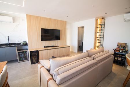 Apartamento à venda com 81m², 2 quartos e 1 vagaSala