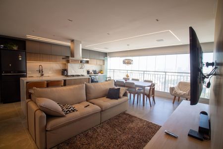 Sala de apartamento à venda com 2 quartos, 81m² em Santo Amaro, São Paulo