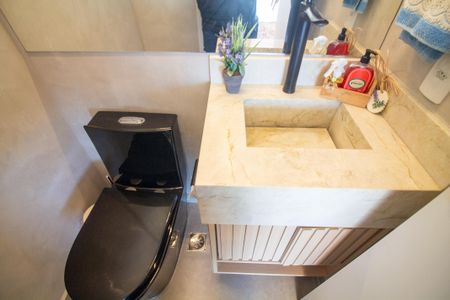 Apartamento à venda com 81m², 2 quartos e 1 vagaLavabo