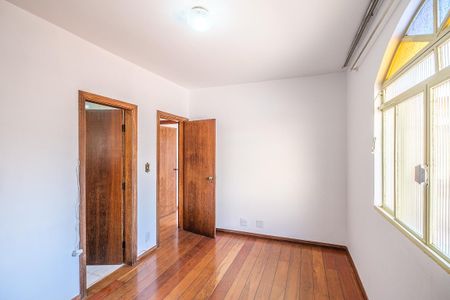 Apartamento à venda com 90m², 3 quartos e 2 vagasSuíte