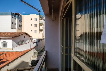 Apartamento à venda com 90m², 3 quartos e 2 vagasQuarto 1 - Sacada
