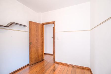 Apartamento à venda com 90m², 3 quartos e 2 vagasQuarto 2