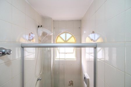 Apartamento à venda com 90m², 3 quartos e 2 vagasBanheiro - torneira