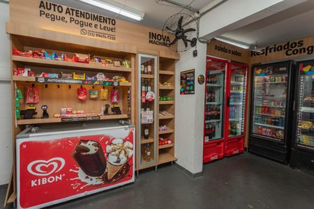 Apartamento à venda com 68m², 2 quartos e 1 vaga Apartamento à venda com 68m², 2 quartos e 1 vagaMinimercado