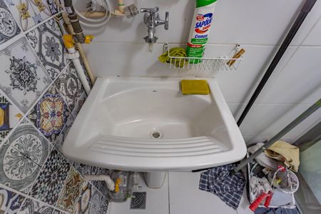 Apartamento à venda com 68m², 2 quartos e 1 vaga Apartamento à venda com 68m², 2 quartos e 1 vagaÁrea de serviço