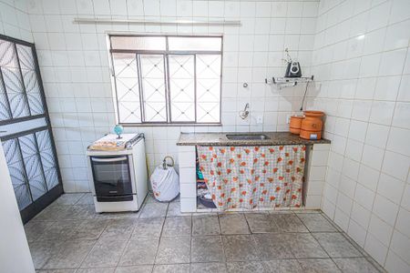 Casa para alugar com 360m², 3 quartos e 1 vagaCozinha