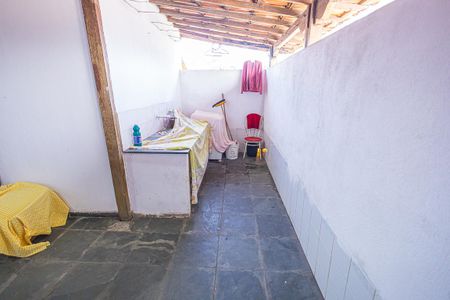 Casa para alugar com 360m², 3 quartos e 1 vagaÁrea de Serviço