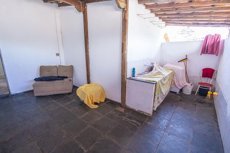 Casa para alugar com 360m², 3 quartos e 1 vagaÁrea de Serviço