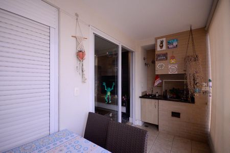 Apartamento à venda com 86m², 2 quartos e 2 vagas Apartamento à venda com 86m², 2 quartos e 2 vagasVaranda