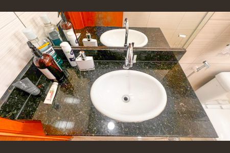 Apartamento à venda com 190m², 4 quartos e 3 vagasBanheiro