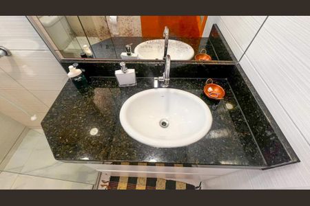 Apartamento à venda com 190m², 4 quartos e 3 vagasBanheiro