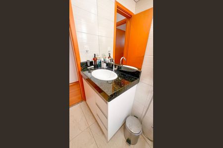 Apartamento à venda com 190m², 4 quartos e 3 vagasBanheiro