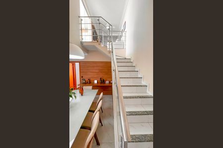 Apartamento à venda com 190m², 4 quartos e 3 vagasSala