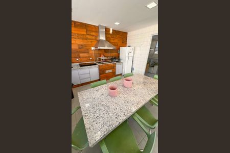 Apartamento à venda com 190m², 4 quartos e 3 vagasVaranda gourmet